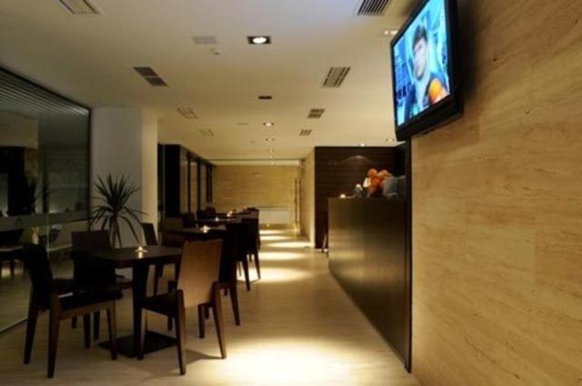 Ski Lift Apartment In Bansko Bilik gambar